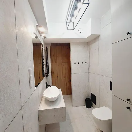 Nowe Mieszkanie Krakow, Bezplatny Parking, Awg קרקוב