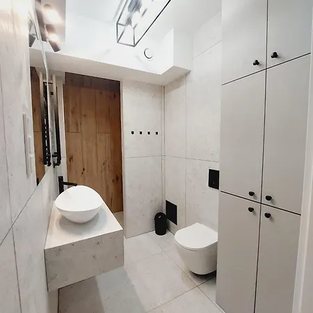 Nowe Mieszkanie Krakow, Bezplatny Parking, Awg